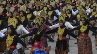 Wow! 1.987 Pelajar di Banten Menari Tari Walijamaliha