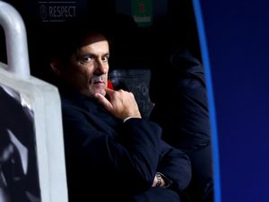 Simone Inzaghi Resmi Jadi Pelatih Baru Al Hilal, Digaji Rp 482 Miliar! Simone Inzaghi Resmi Jadi Pelatih Baru Al Hilal, Digaji Rp 482 Miliar!