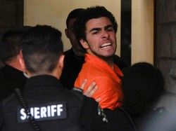 Video: Penampakan Luigi Penembak Bos Asuransi Kesehatan AS Diseret ke Pengadilan