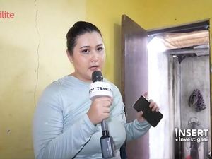 Sang Ratu FTV Itu Kini Jualan Risol di Pinggir Jalan