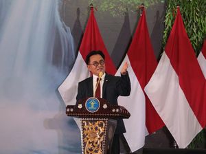 Wisuda 625 Lulusan Poltekip-Poltekim, Menko Yusril Beri Pesan Ini Wisuda 625 Lulusan Poltekip-Poltekim, Menko Yusril Beri Pesan Ini