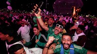FIFA meresmikan Arab Saudi sebagai tuan rumah Piala Dunia 2034. Sementara, Piala Dunia 2030 digelar di tiga negara, Maroko, Portugal, dan Spanyol. 