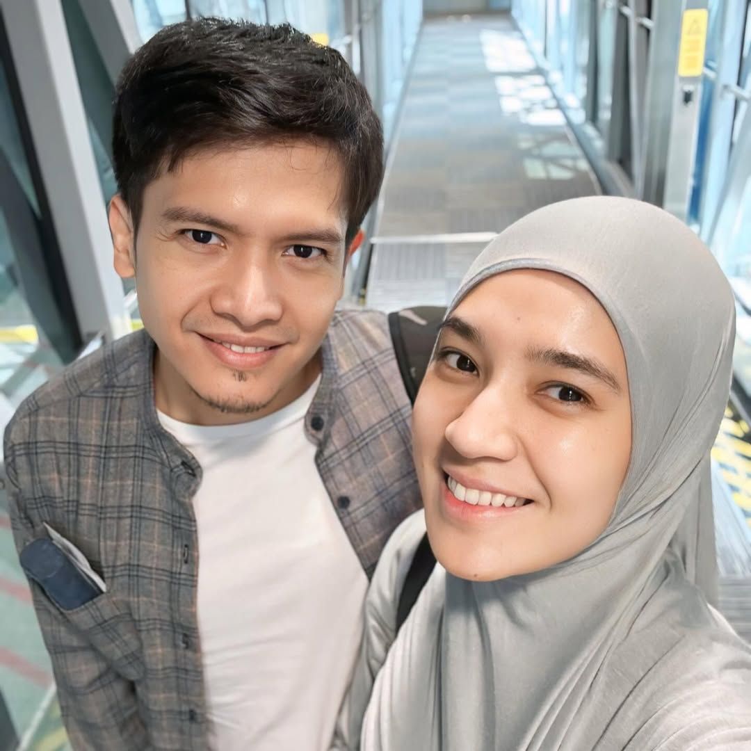 Dhini Aminarti dan Dimas Seto