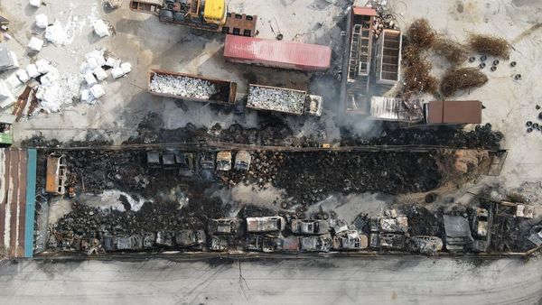 Penampakan Kapal Suriah yang Hancur Usai Serangan Israel