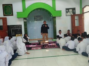 Cegah Kenalan Remaja, Polres Pasuruan Beri Edukasi ke Sekolah