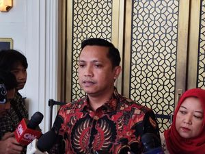 Respons PDIP soal Airin-Ade Tak Gugat Pilkada Banten ke MK Respons PDIP soal Airin-Ade Tak Gugat Pilkada Banten ke MK