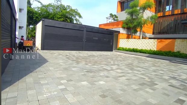 Rumah Gus Miftah