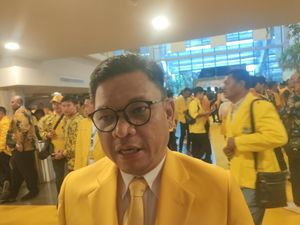 Ace Ungkap Jokowi Tak Hadiri HUT Golkar, PDIP-NasDem Kirim Utusan Partai