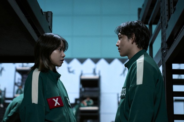 Jo Yu Ri dan Im Si Wan dalam Squid Game Season 2 / Foto: Netflix Jo Yu Ri dan Im Si Wan dalam Squid Game Season 2 / Foto: Netflix