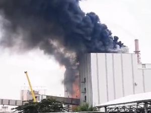 Kebakaran di Pabrik NPK Petrokimia Gresik, Penyebab Diselidiki Kebakaran di Pabrik NPK Petrokimia Gresik, Penyebab Diselidiki