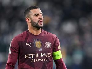 Ake: Man City Akan Sangat Kehilangan Walker