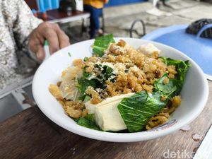 5 Tempat Mi Yamin Enak di Cirebon, Harga Mulai Rp 10 Ribu 5 Tempat Mi Yamin Enak di Cirebon, Harga Mulai Rp 10 Ribu