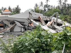 Rumah di Abiansemal Badung Tiba-tiba Ambruk