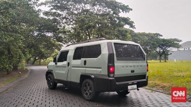 SUV Toyota Hilux Rangga