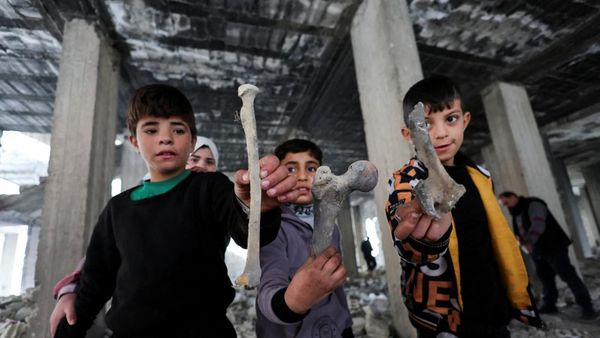 Ngeri! Tulang-tulang Korban Pembunuhan Bashar Al-Assad Berserakan di Tadamon