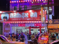 Nikmatnya Ramen dengan Cita Rasa Lokal Bandung Saat Musim Penghujan