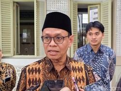 Izin Air Tanah Dipangkas, Wamen ESDM Beri Peringatan Ini