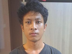 Duduk Perkara Pria Cemburu Buta Siram Air Keras ke Wanita Bersuami Duduk Perkara Pria Cemburu Buta Siram Air Keras ke Wanita Bersuami