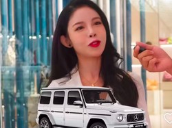 Viral Wanita Pakai Outfit Total Rp 1,8 M, Bikin Syok Saat Ungkap Profesinya