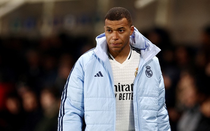 FILE PHOTO: Soccer Football - Champions League - Atalanta v Real Madrid - Gewiss Stadium, Bergamo, Italy - December 10, 2024 Real Madrids Kylian Mbappe is substituted after sustaining an injury REUTERS/Guglielmo Mangiapane/File Photo