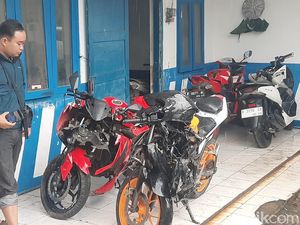 Tabrakan 2 Motor di Pati, Wanita Penunggang Ninja Tewas