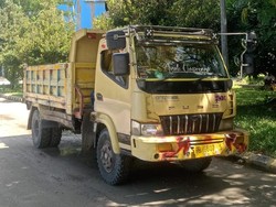 Penampakan Mobil Truk Ditembak OTK Saat Antre BBM di SPBU Sorong