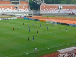 Gol Fadly dan Valpoort Bawa SFC Menang atas PSPS Pekanbaru 3-2