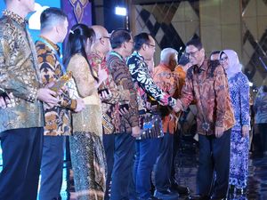 11 Kategori Penghargaan di BPH Migas Awards 2024: Ini Daftar Pemenangnya! 11 Kategori Penghargaan di BPH Migas Awards 2024: Ini Daftar Pemenangnya!
