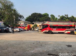 Harga Tiket Pesawat Turun 10%, Ancaman buat Bus AKAP?