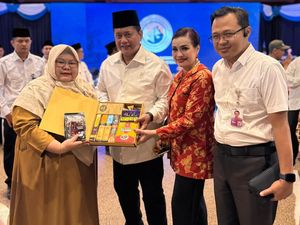 Cokelat Lokal Transmigrasi Polewali Mandar Tuai Pujian Wamen Viva Yoga