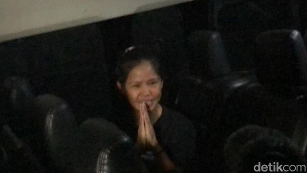 Senyum Haru Terpidana Mati Mary Jane Saat Tinggalkan Lapas Wonosari