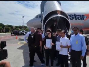 Momen 5 Narapidana Bali Nine Dipulangkan dari Indonesia ke Australia Momen 5 Narapidana Bali Nine Dipulangkan dari Indonesia ke Australia