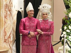 Putri Zulkifli Hasan Bicara Usai Menikah dengan Zumi Zola Putri Zulkifli Hasan Bicara Usai Menikah dengan Zumi Zola