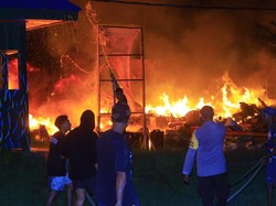Malam Mencekam Kebakaran Hanguskan 31 Kios di Yalimo Diduga Ulah OTK