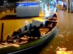 Banjir Rob Sedati Sidoarjo Bikin Petani Tambak Rugi Ratusan Juta Rupiah