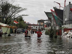 Video: Warga Berharap Prabowo Tinjau Langsung Banjir Rob di Muara Angke Video: Warga Berharap Prabowo Tinjau Langsung Banjir Rob di Muara Angke