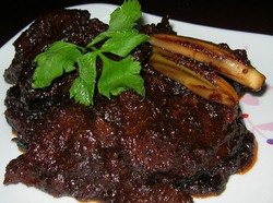 Daging Masak Hitam Jambi: Lezat dan Praktis untuk Santapan Spesial