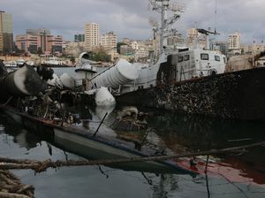 Israel Hancurkan 15 Kapal Perang Suriah