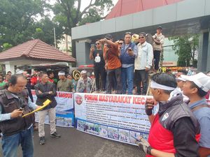 Warga Geram Jalan Amblas 4 Tahun, Pemprov Sumsel Janji Bangun Jalan Layang