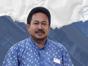 Linimasa Kepala Perpus UIN Makassar Bangun Pabrik Uang Palsu di Kampus Linimasa Kepala Perpus UIN Makassar Bangun Pabrik Uang Palsu di Kampus