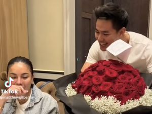 Asmara Nikita Mirzani dengan Matthew Gilbert Pernah Disangka Gimmick Asmara Nikita Mirzani dengan Matthew Gilbert Pernah Disangka Gimmick