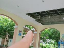 Hujan Deras, Atap 2 Kelas-Aula SMPN 2 Klaten Rontok