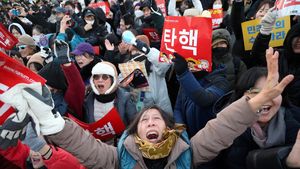 Warga Korsel Rayakan Pemakzulan Presiden Yoon Suk Yeol