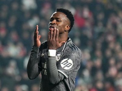 6 Pesepakbola Top Incaran Klub-klub Arab Saudi: KDB hingga Vini