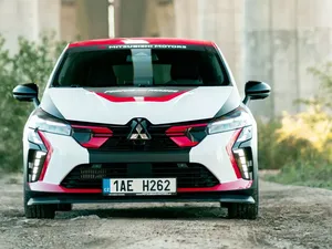 Bukan Mobil Bak, Ini Mitsubishi Colt Edisi Spesial Bukan Mobil Bak, Ini Mitsubishi Colt Edisi Spesial