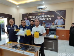 Polda Banten Tangkap Kurir Sabu dan Ekstasi Jaringan Sumatera-Jakarta