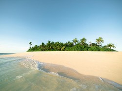 Pulau-pulau Kecil Tak Sebatas Bernilai Geografis