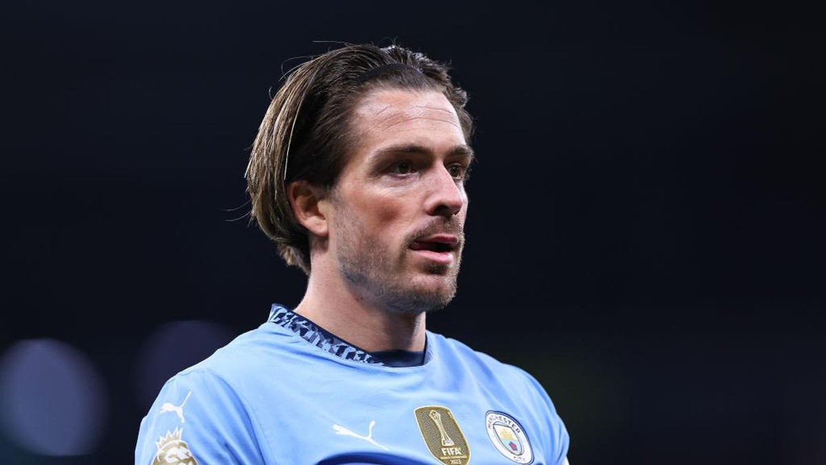 Jack Grealish bingung Man City kena comeback PSG. (Foto: Getty Images/Robbie Jay Barratt - AMA)