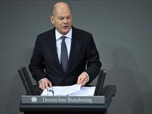 Kanselir Jerman Kecam Trump Sebut Zelensky Diktator: Salah dan Berbahaya! Kanselir Jerman Kecam Trump Sebut Zelensky Diktator: Salah dan Berbahaya!