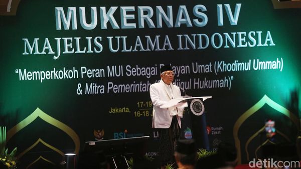 Momen Maruf Amin Buka Mukernas IV MUI